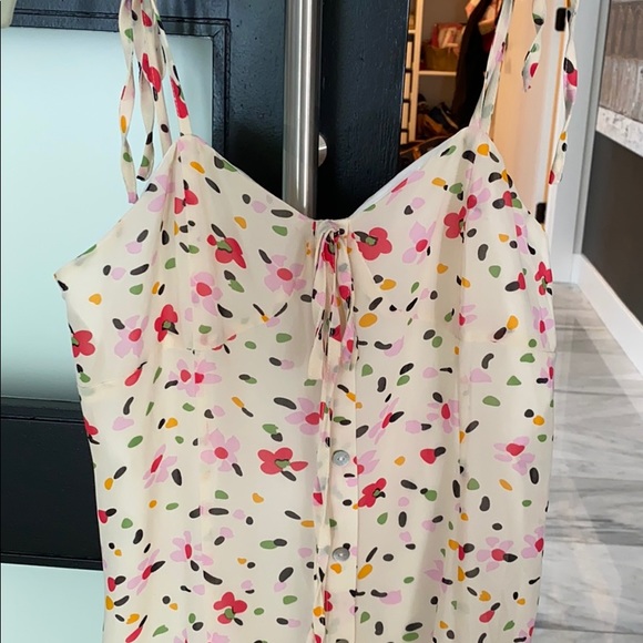 Adorable dress with tie strap detail for sale - Picture 2 of 3